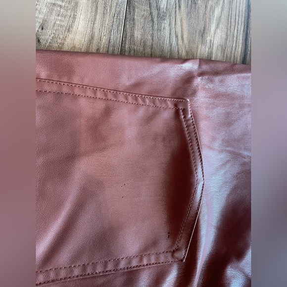 Zara Leather Pants - Picture 3 of 5